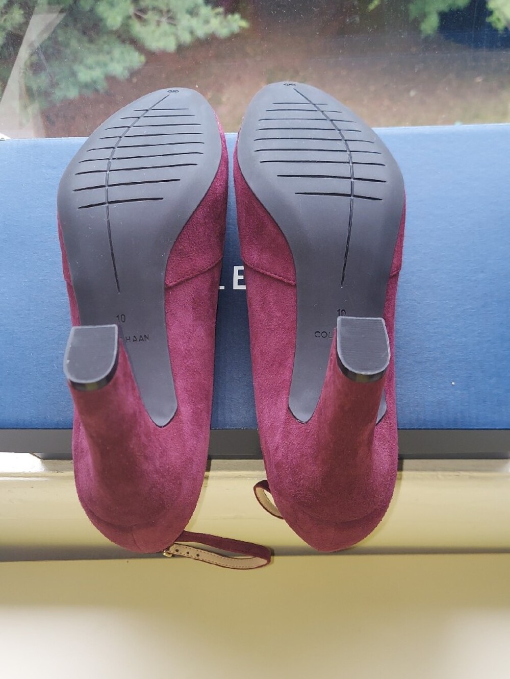 Cole Haan Wine Suede Ankle Strap Block Heel Rubber Sole Cushioned Insole Size 10 - Picture 10 of 15